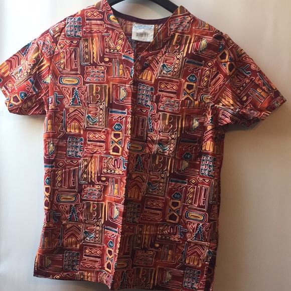 4 Short sleeve scrubs / Medical uniforms - Picture 8 of 13